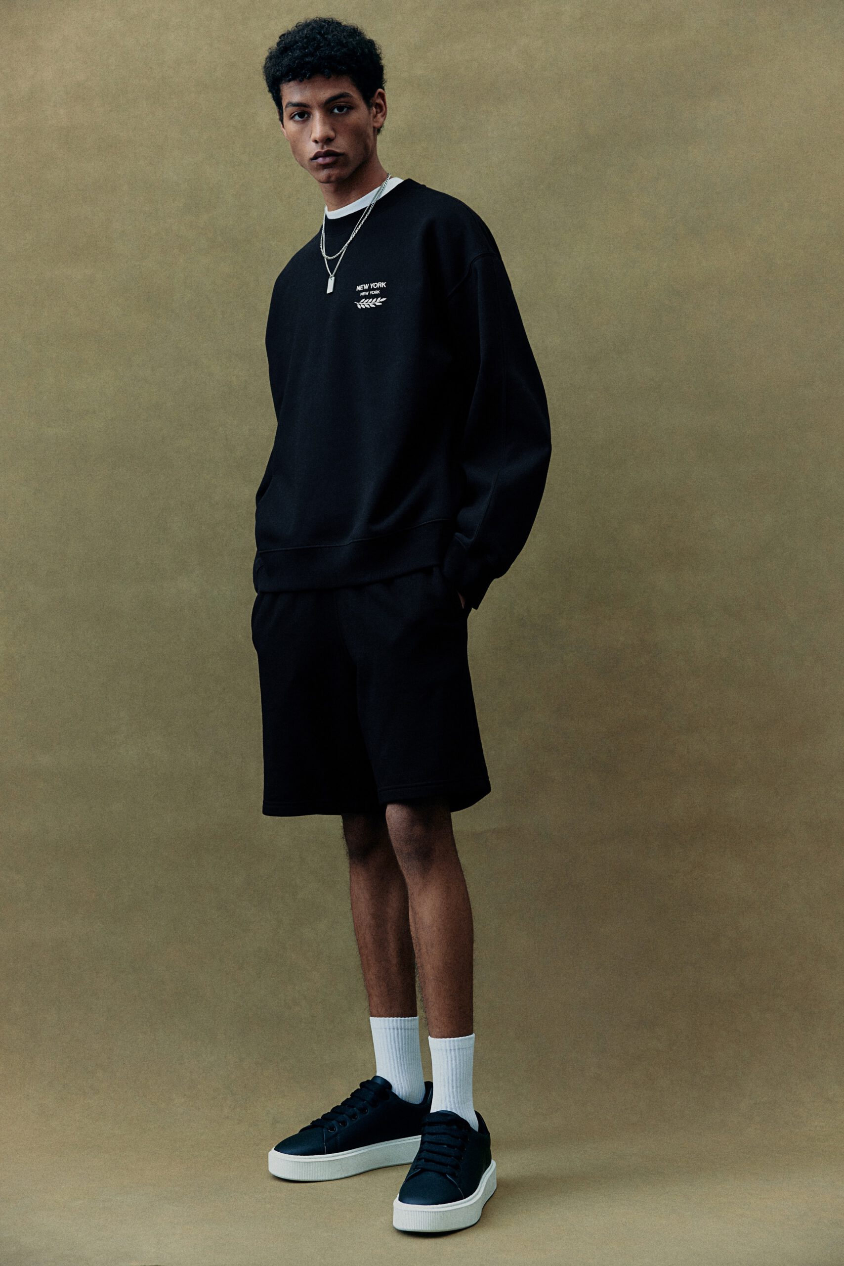 loose fit print sweater