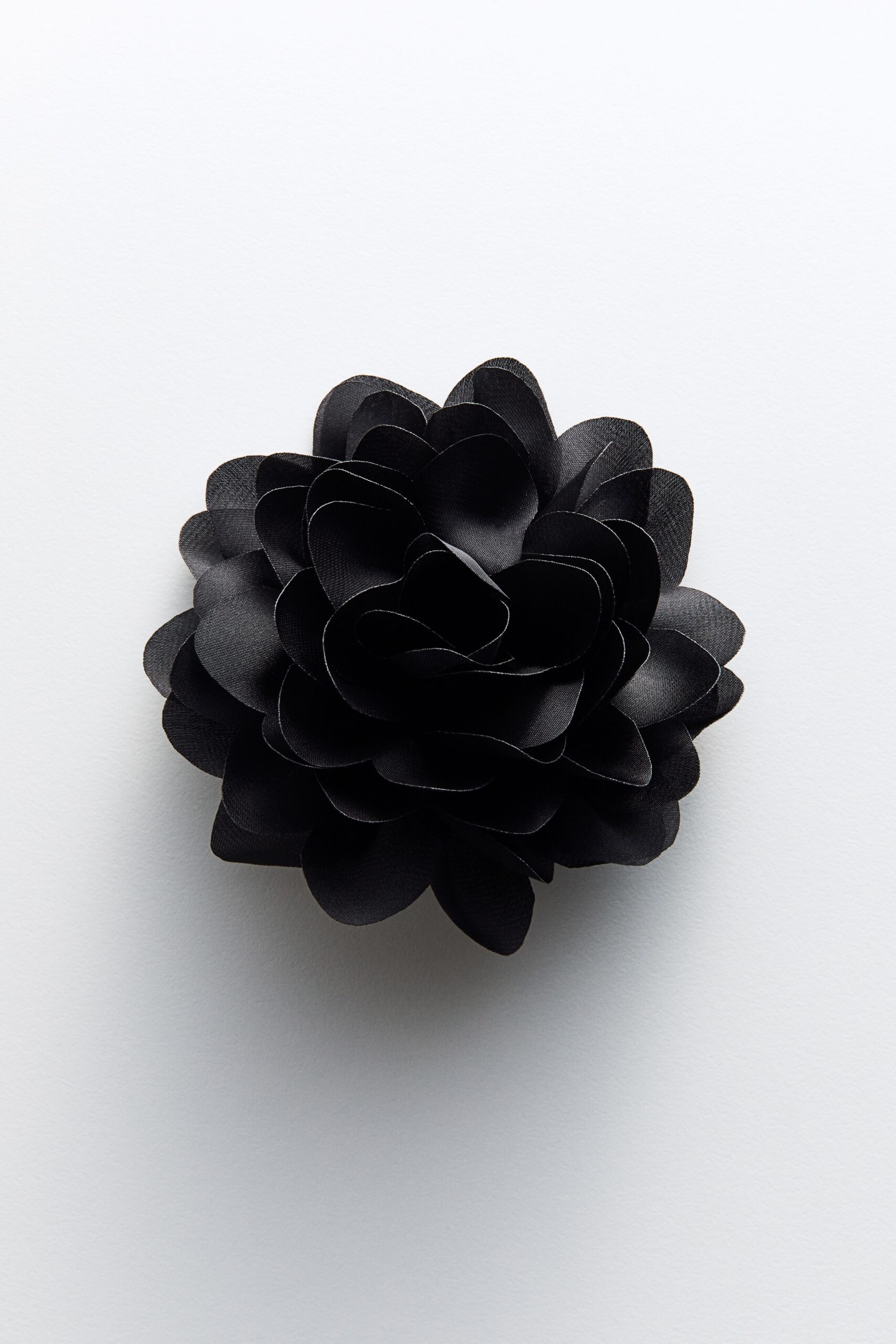 flower shaped brooch