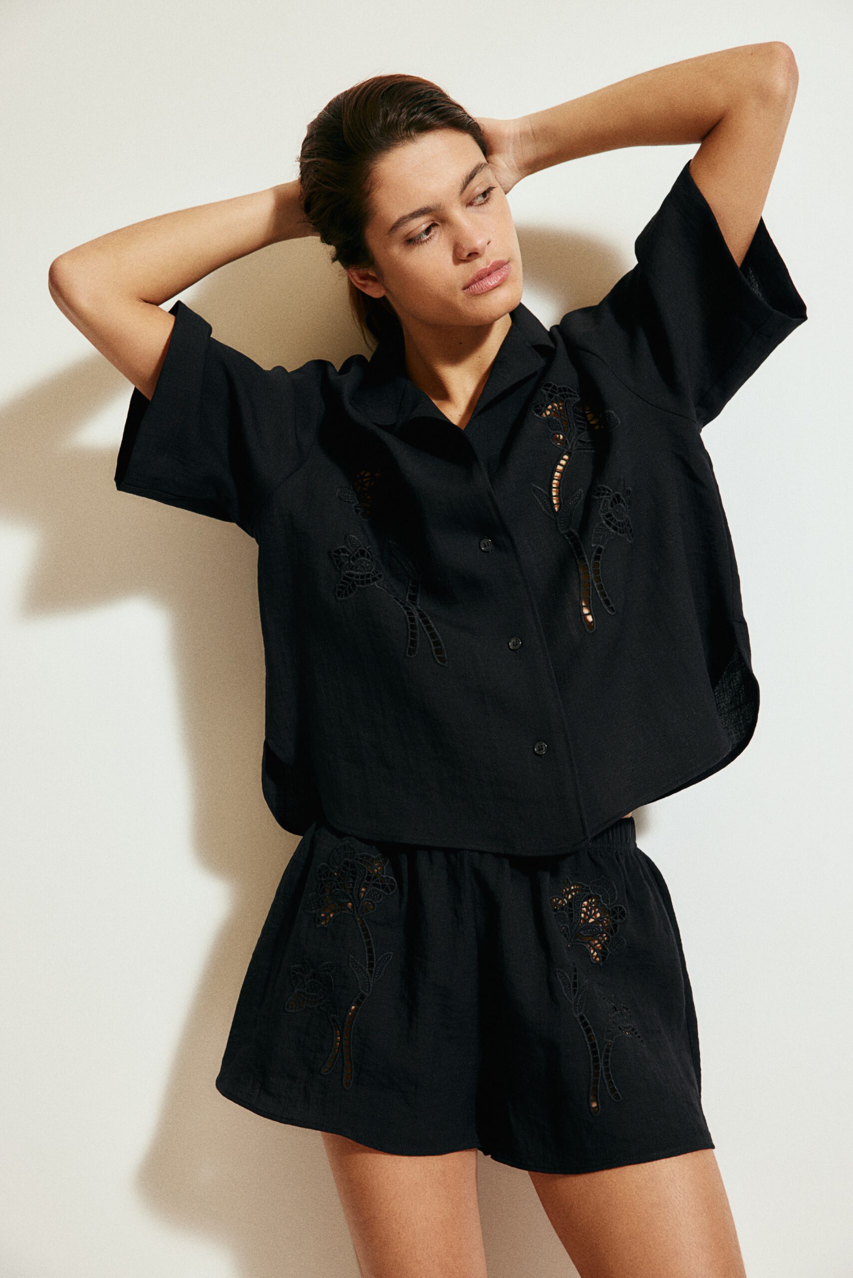 broderie anglaise shorts