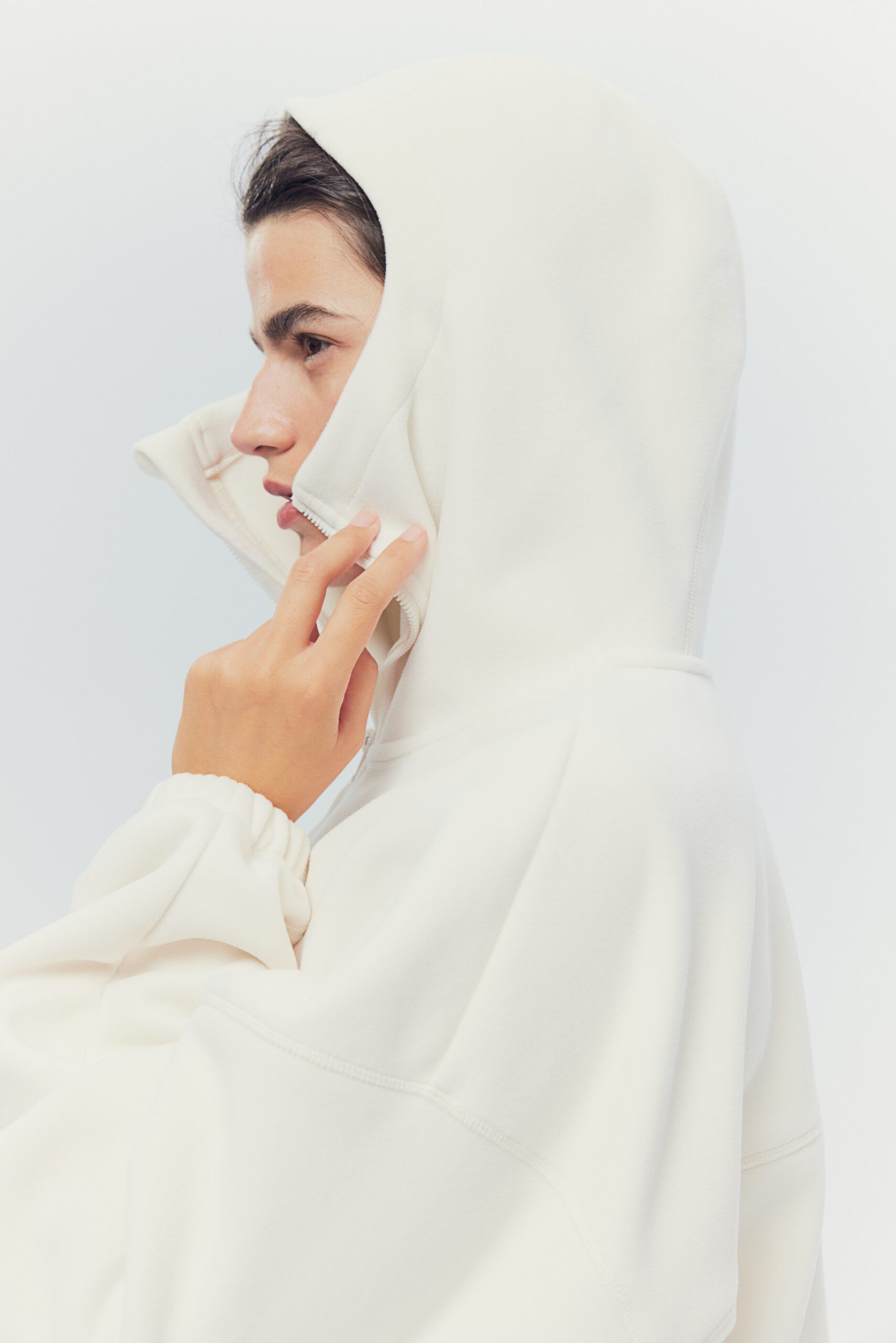 oversized activewear hoodie with drymove™